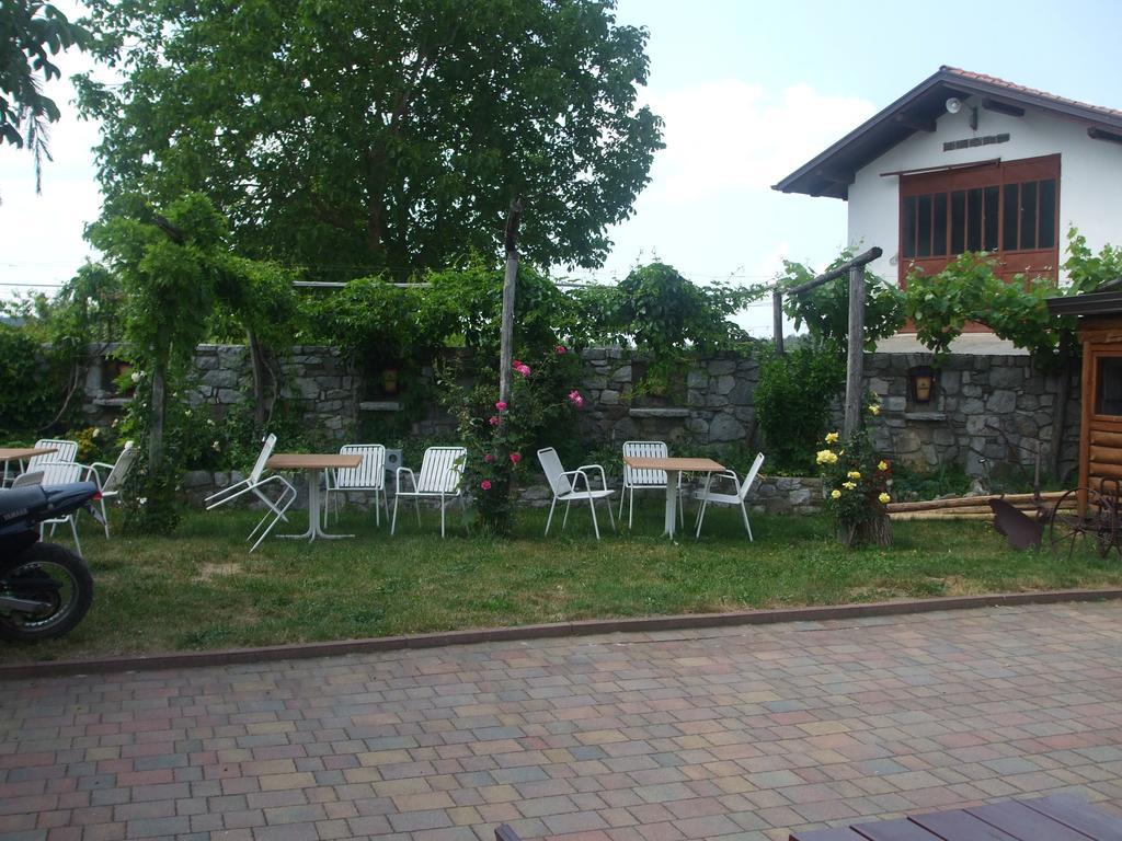 Osterija Na Planinci Bed & Breakfast Divača Dış mekan fotoğraf